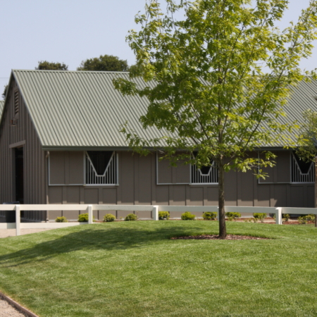 Menlo Circus Club commercial barn by MD Barnmaster
